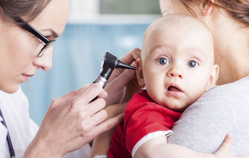 Những điều các mẹ nên biết khi cho bé khám nội soi tai mũi họng
